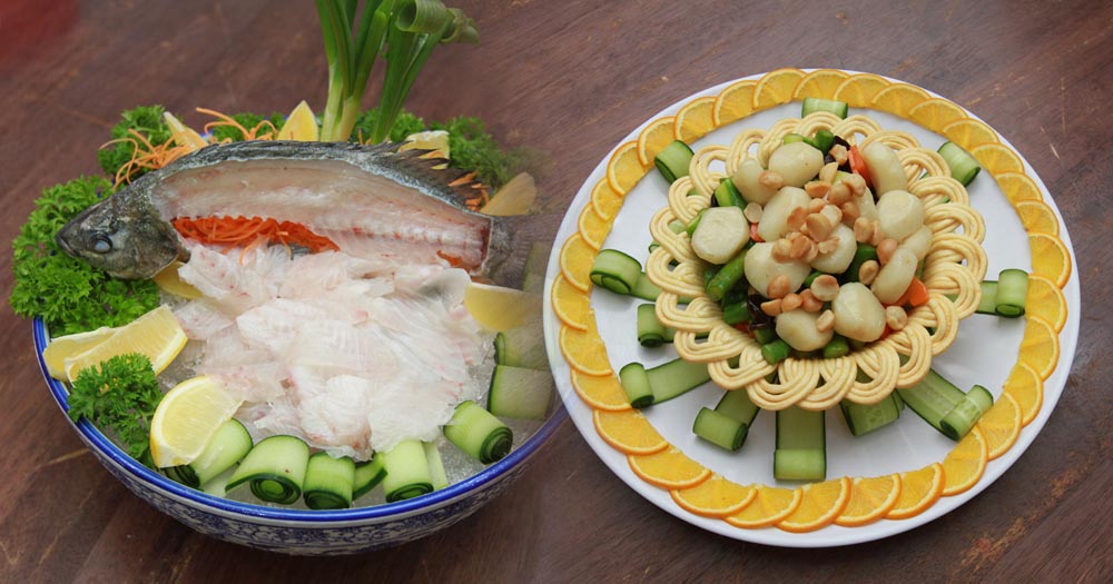 前辈亲授美食“功夫” 南天楼两把刀都利